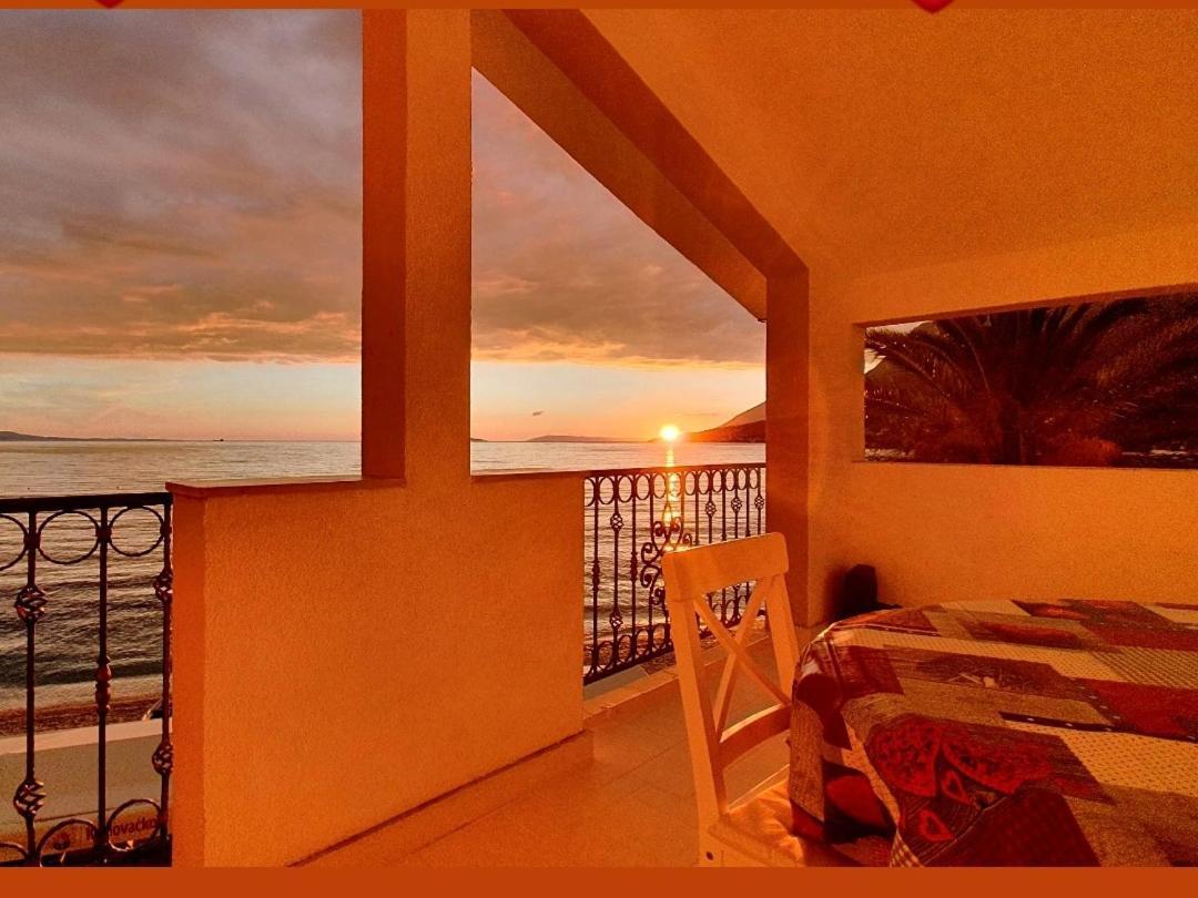 Apartmani Marina Gradac Carnac Ngoại thất bức ảnh